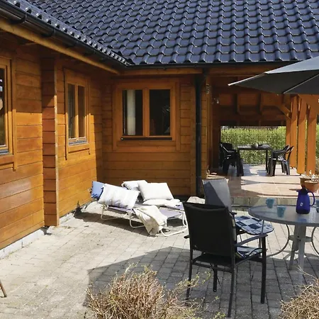 Nyaraló Lovely Home In Hesselager With Sauna *